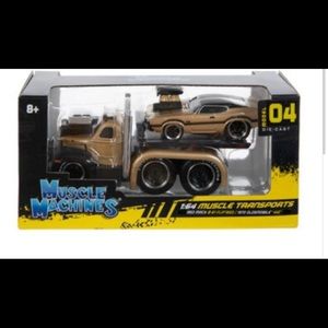 Muscle Machines Muscle Transports Die Cast Truck